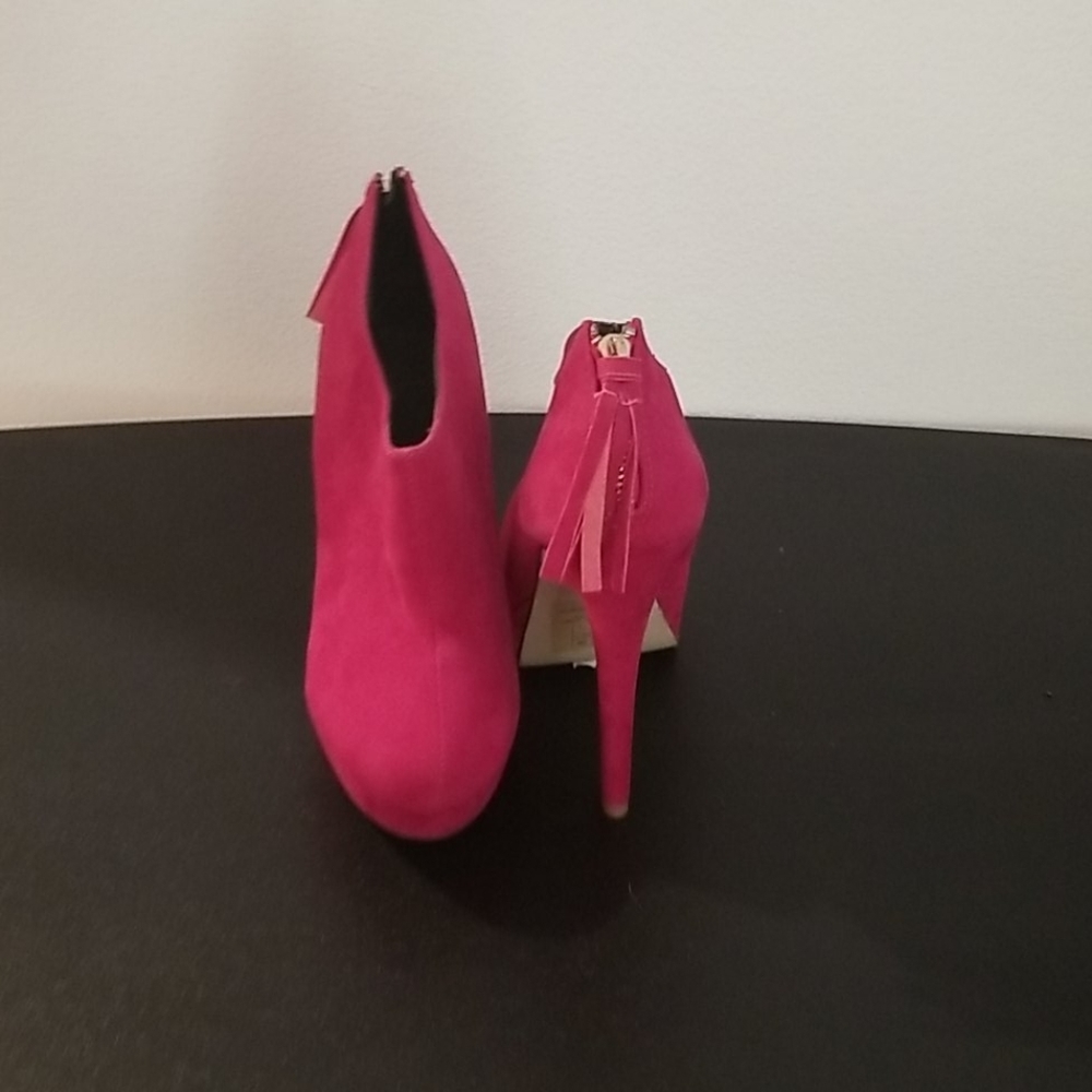 Pink magenta shoes